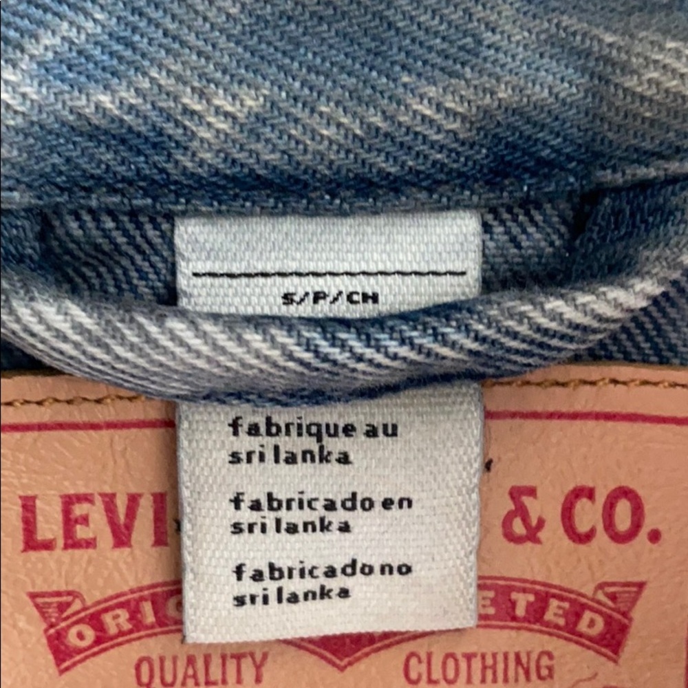 Levi Denim Jacket - image 2